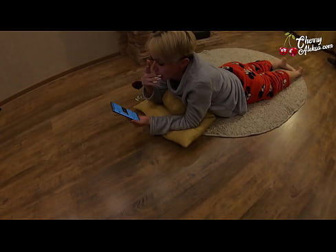 ❤️ Luda plavuša sisa ogroman kurac sisa i poskakuje na njemu - analni seks ️❌ Porno na bs.xxxifuck.ru ❌❤